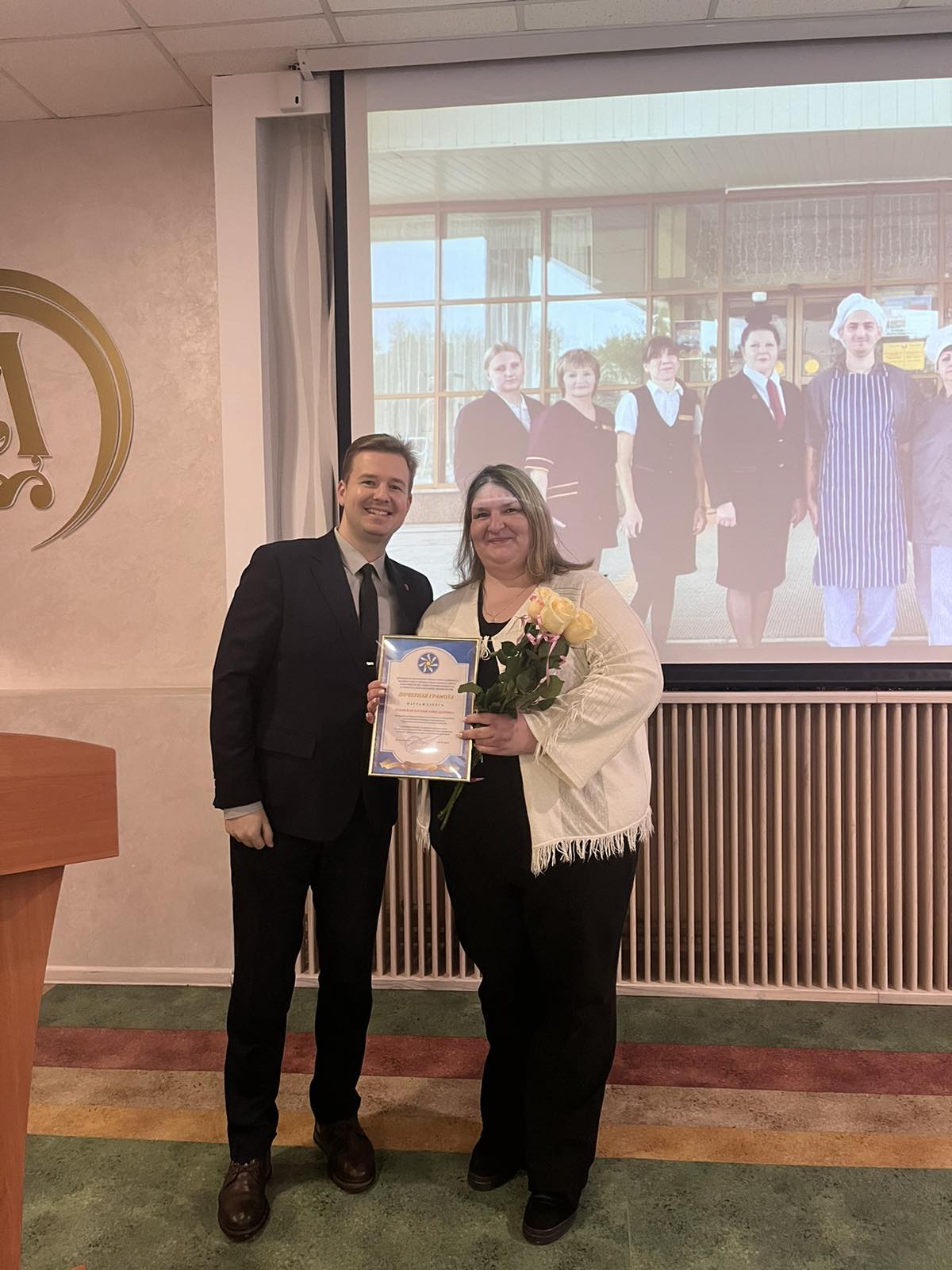 IMG 187a0948fe494cb1a5767b1d434e3be7 V