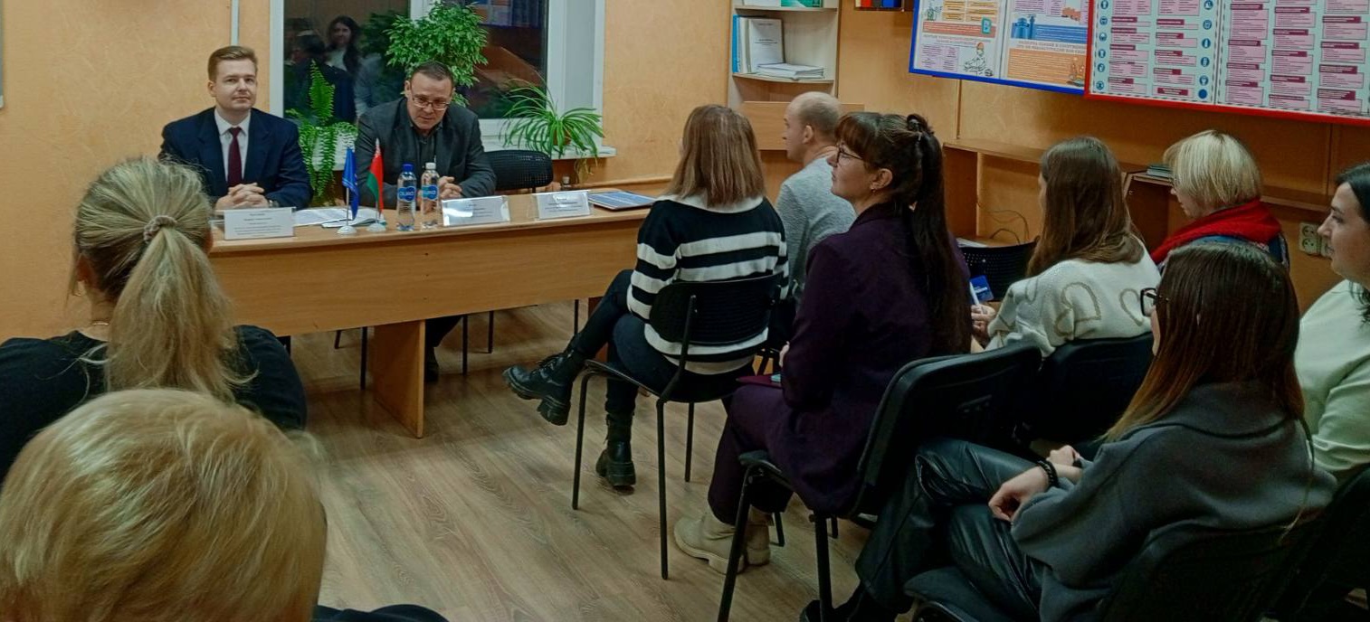 IMG 2bb844c9b4ba92daf13208a25da1aa42 V