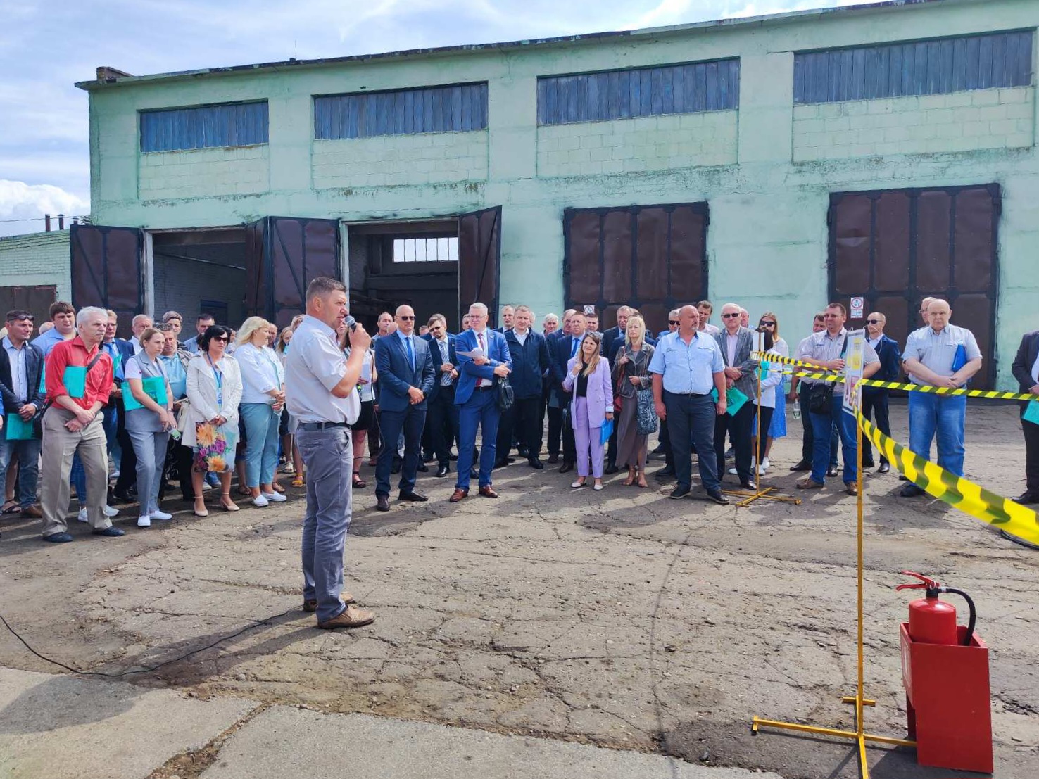 IMG 3ec3ee895c7b2f9eee908bf610a93b66 V