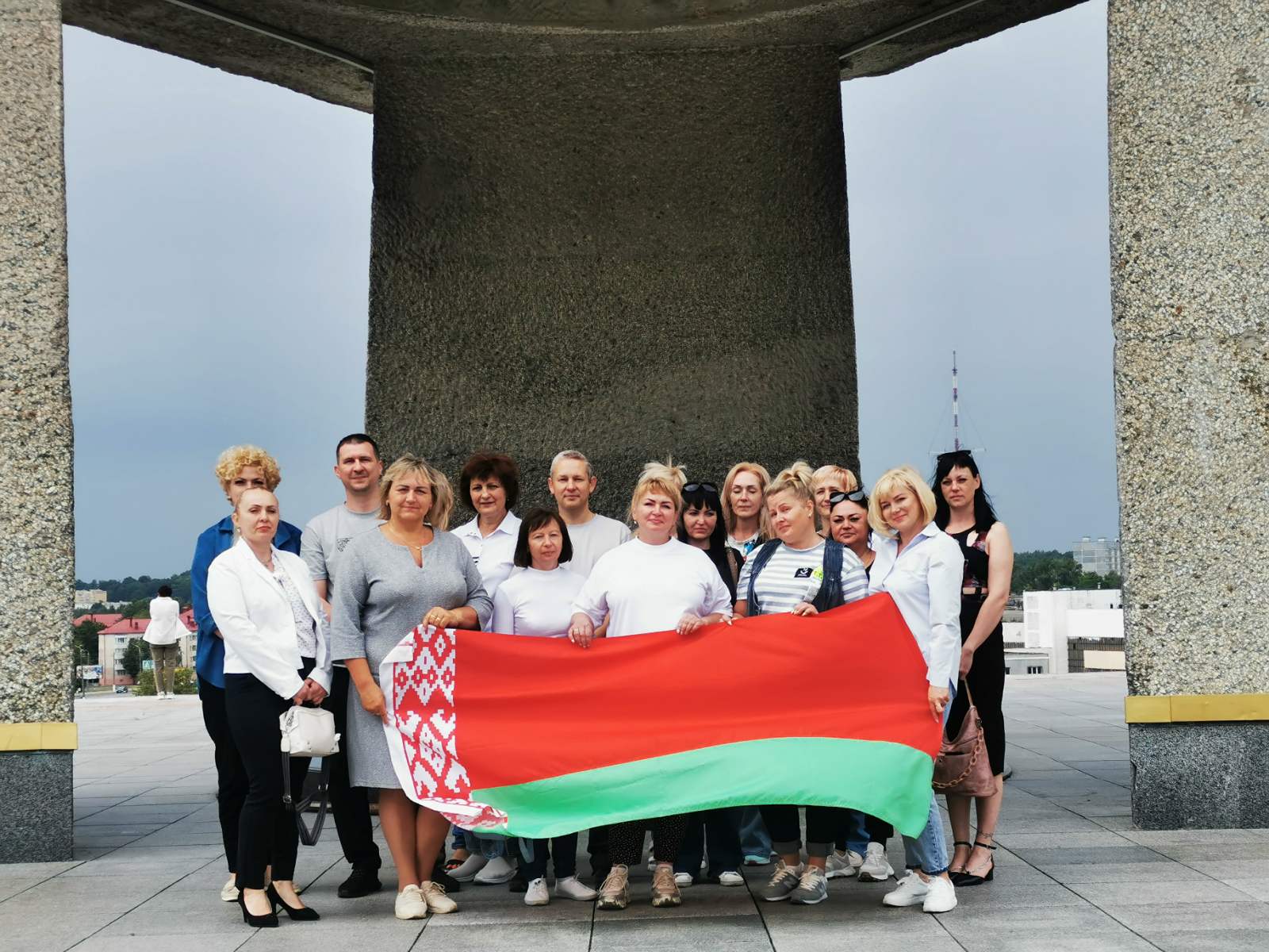 IMG 47613d71138c81b979a44d3f8550e577 V