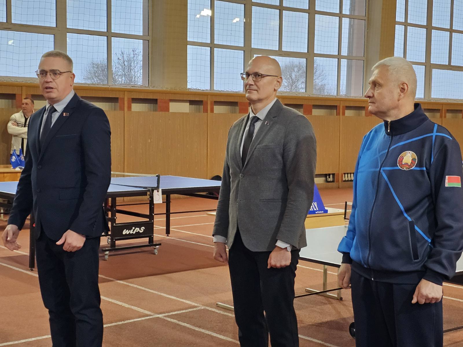 IMG ad2a52159eb4afcb58befe42046a3460 V