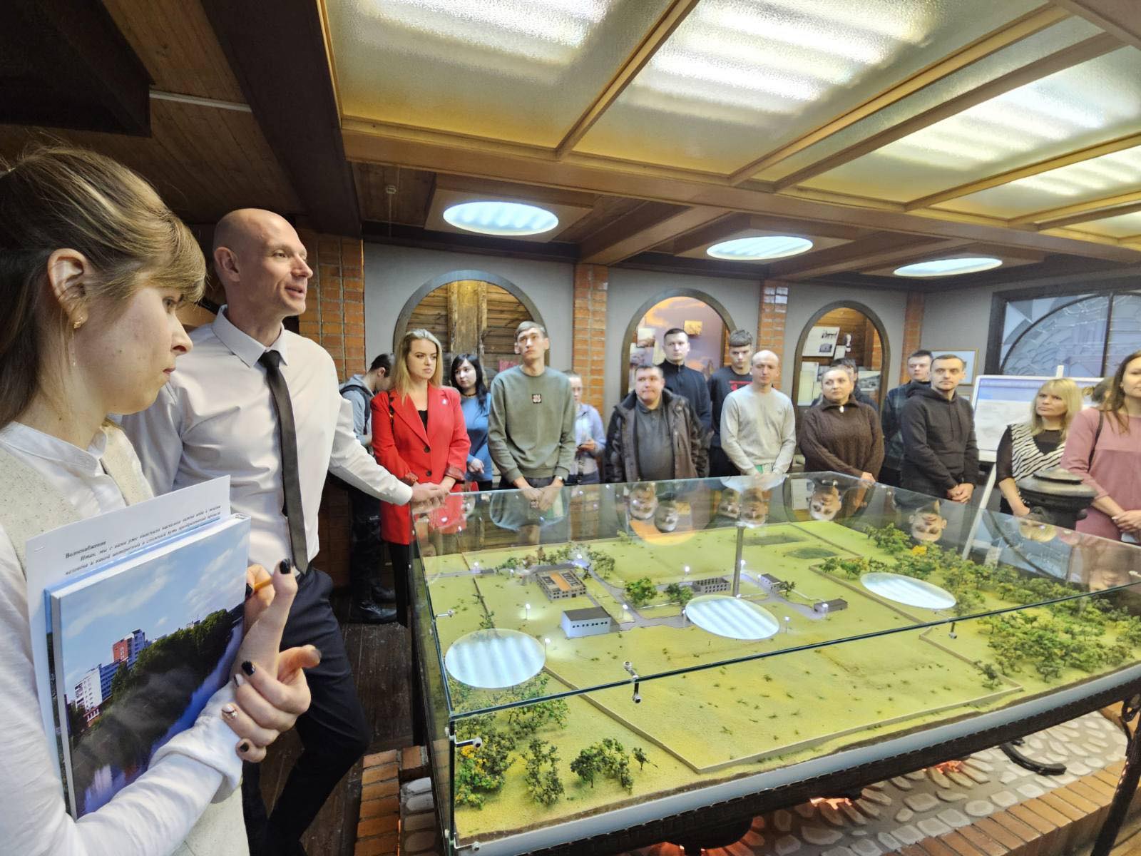 IMG bb28ba67cb10840c62c7772b73f39bd8 V