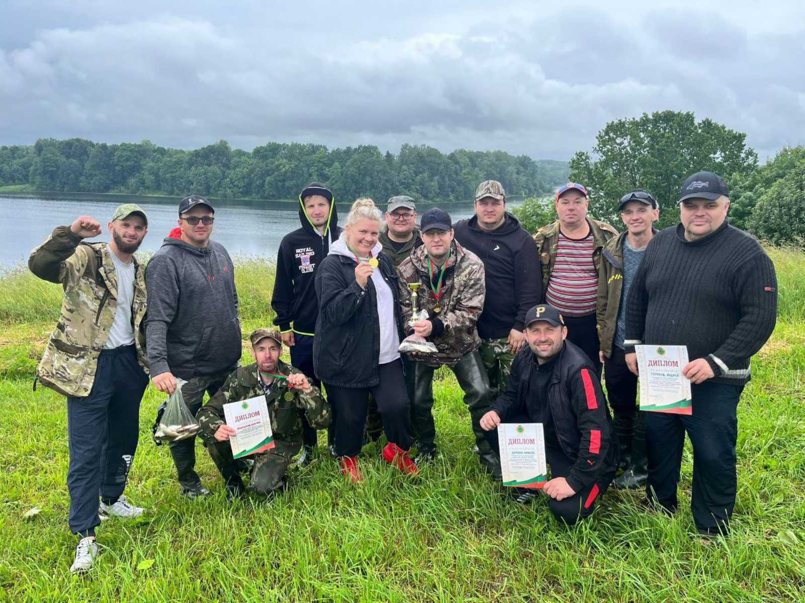 IMG befc35be05a63eb14cb188774843adb2 V