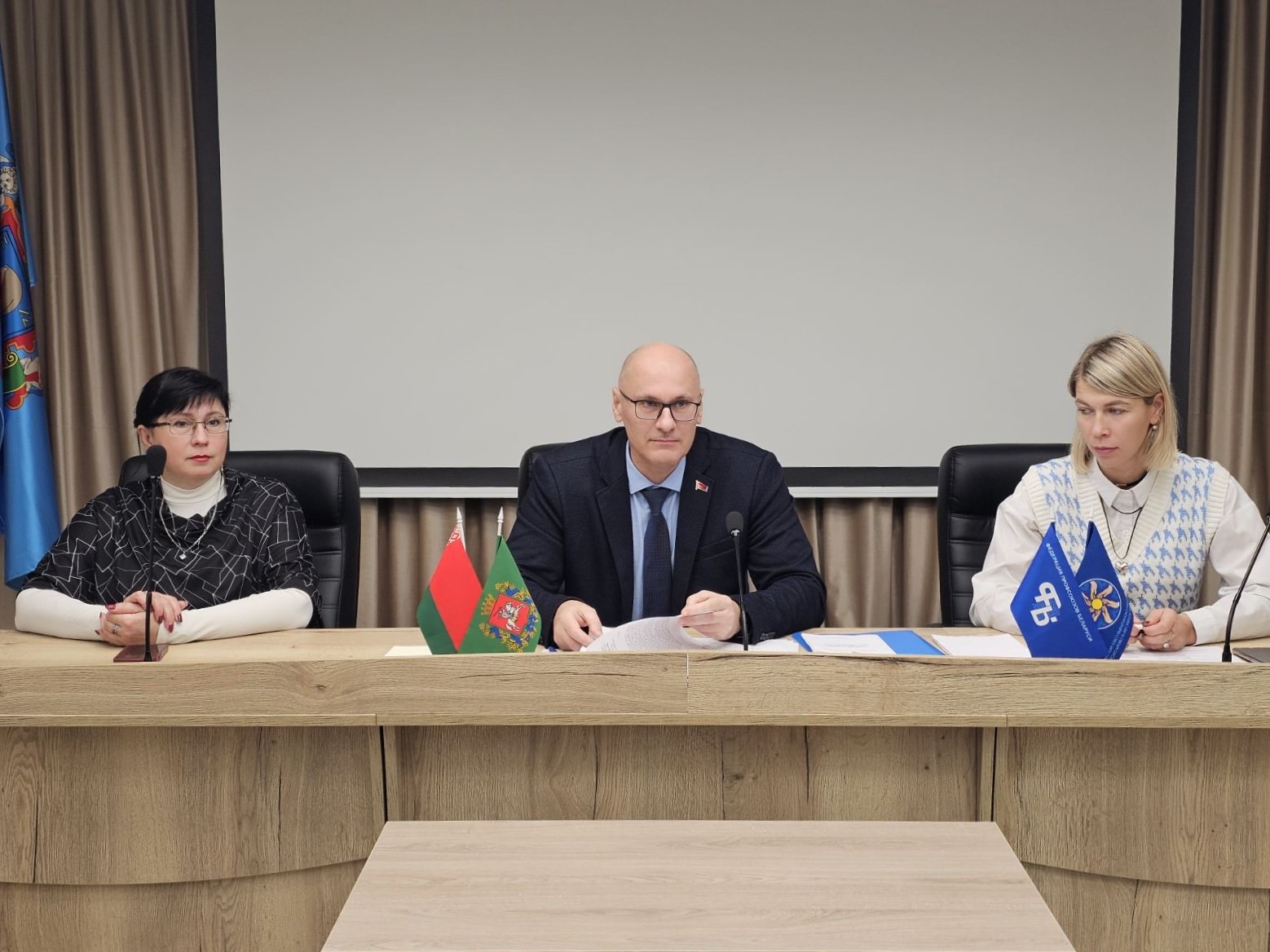 IMG ca07ce7b517982794a722418d43777a5 V