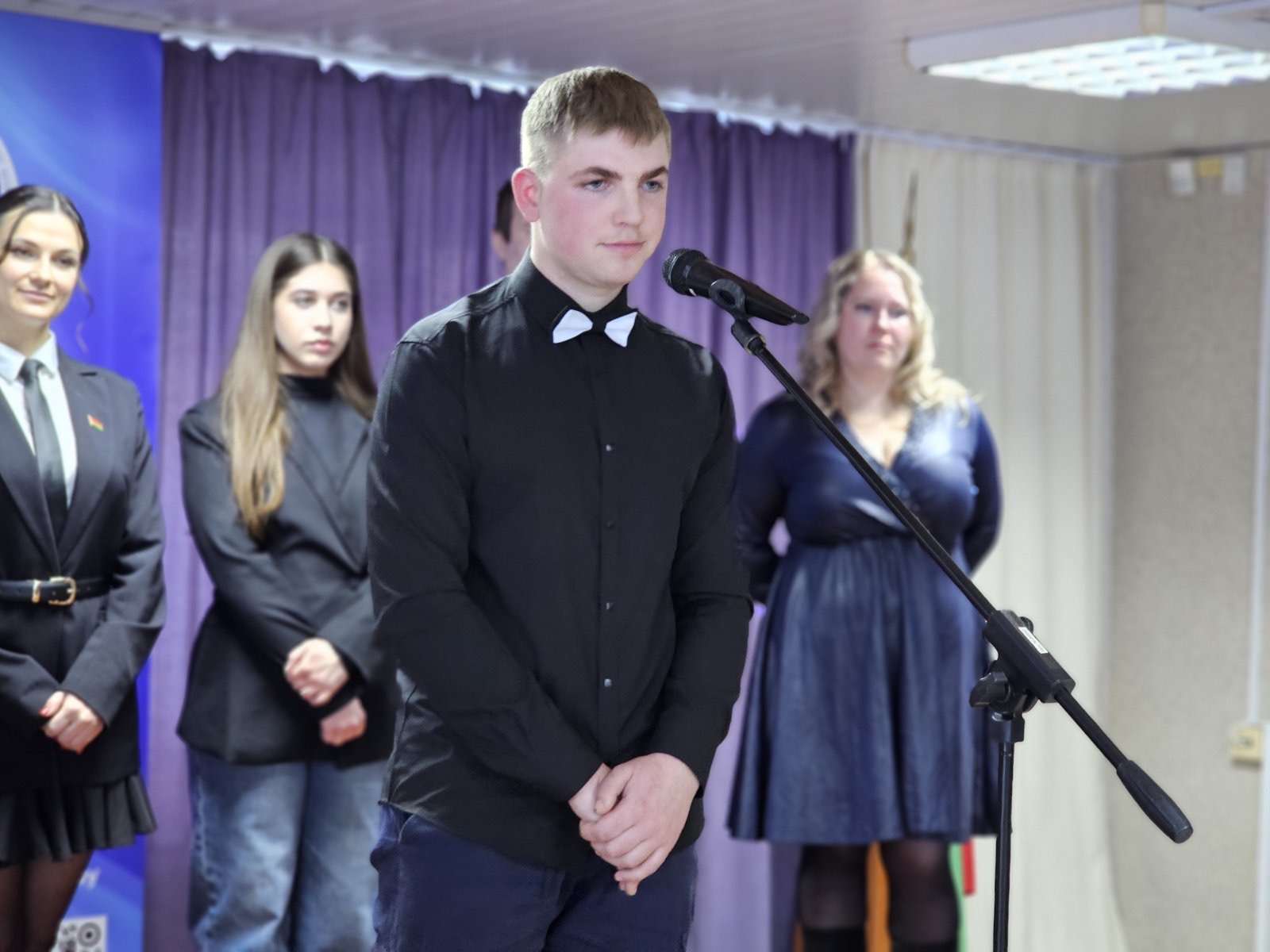 IMG cace1206809000856593e5668317c118 V