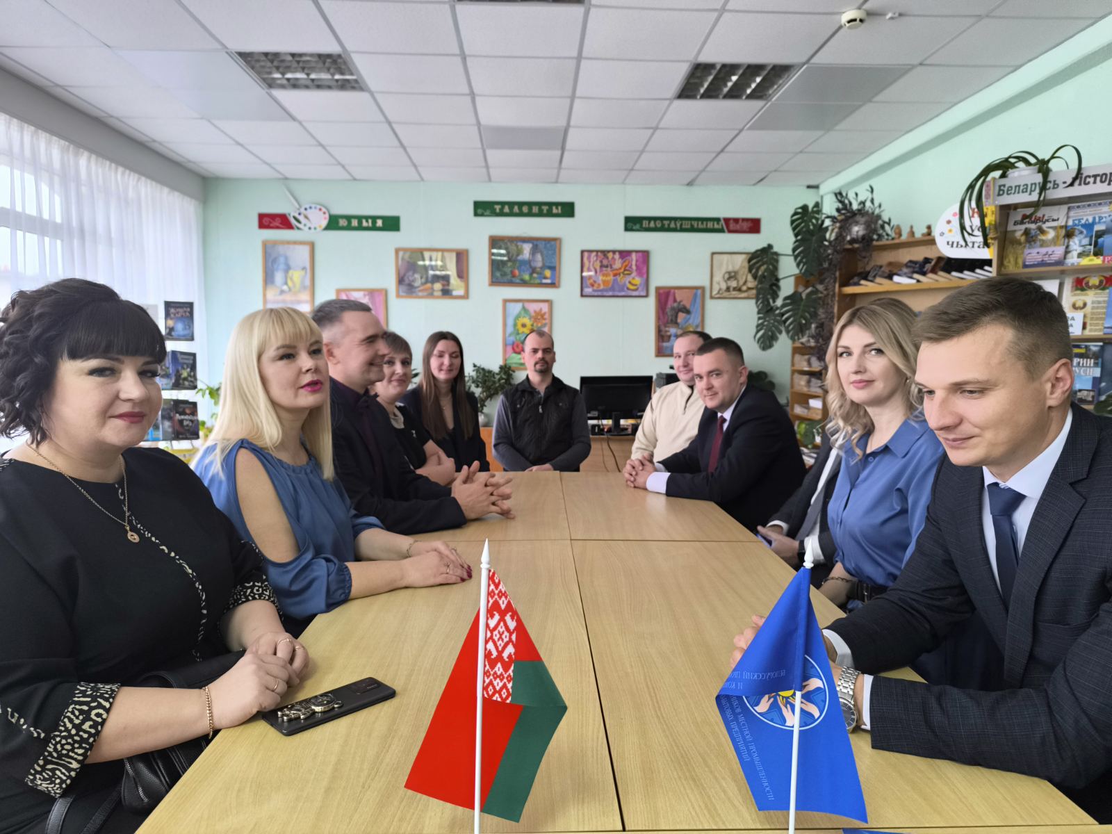 IMG e810d6b9fbf542ce5db58216a5306fb7 V