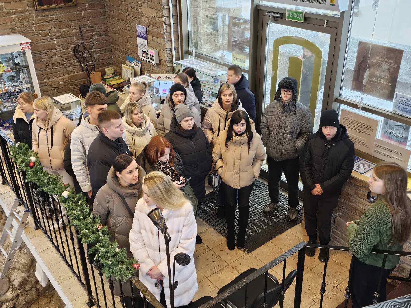 IMG f5425452a6d644b9be9f9d9f99b13c2c V