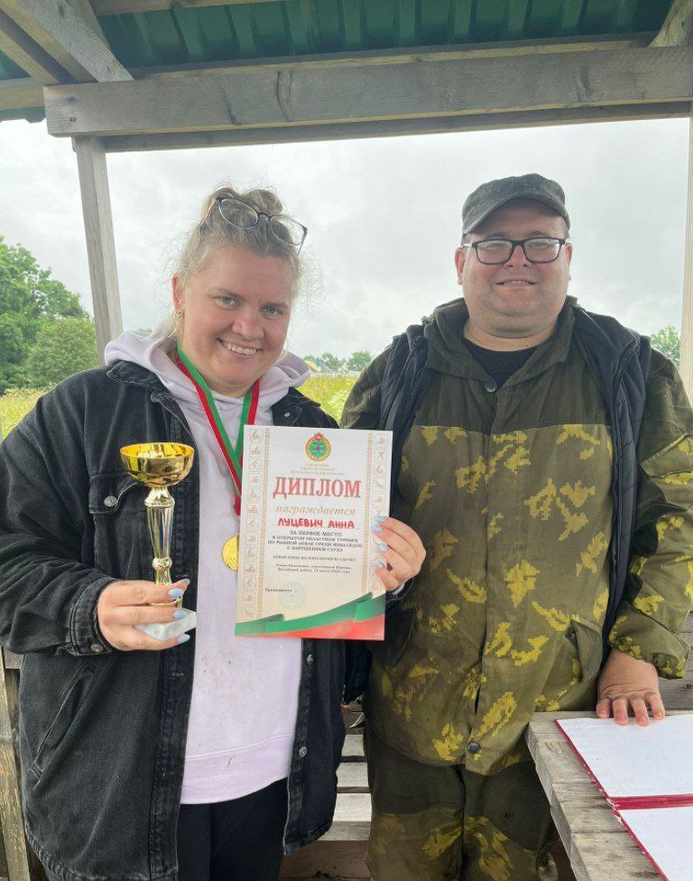 IMG fe42517c77bf6653023f1310e19fcdf2 V